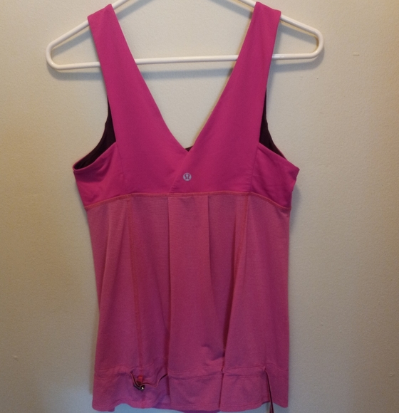 Lululemon Women's Tank - Picture 2 of 4